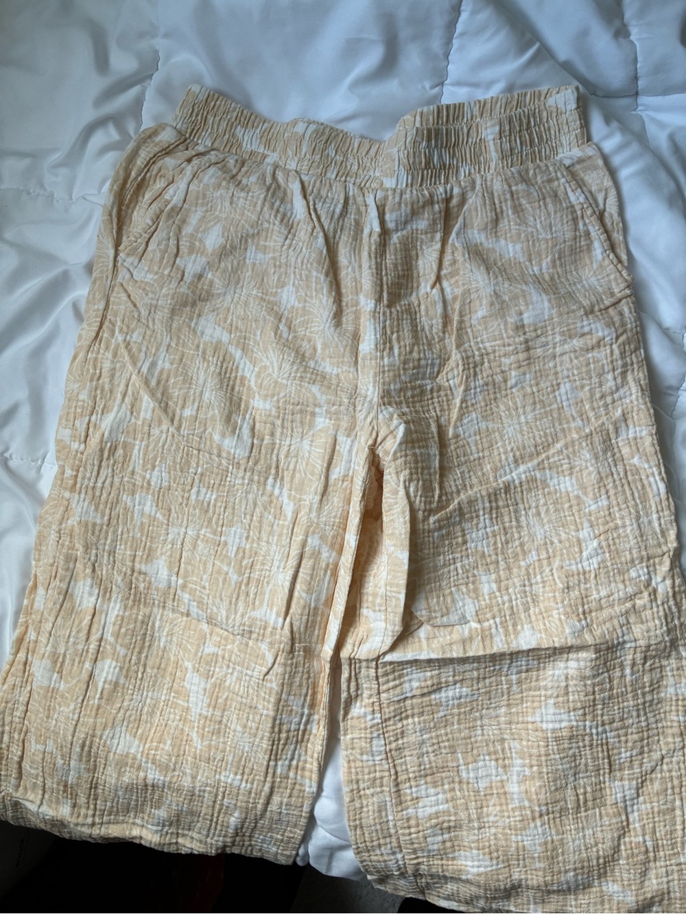 Hurley wide leg cotton gauze flower pants